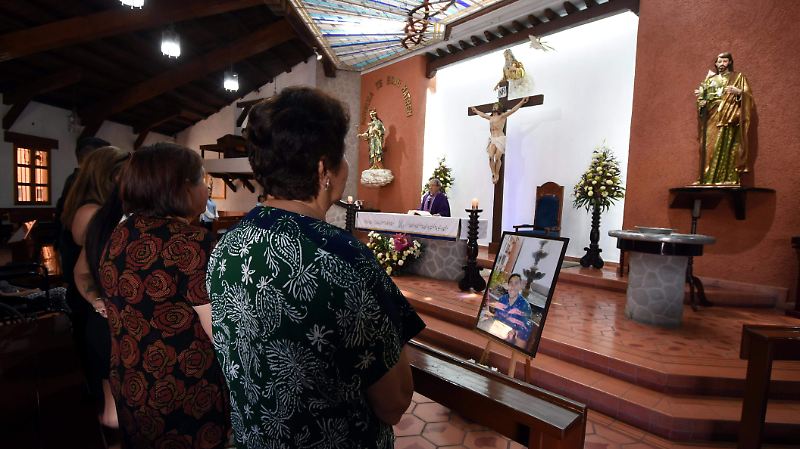 Recuerdan a Jair Antonio en Irapuato con misa por aniversario luctuoso